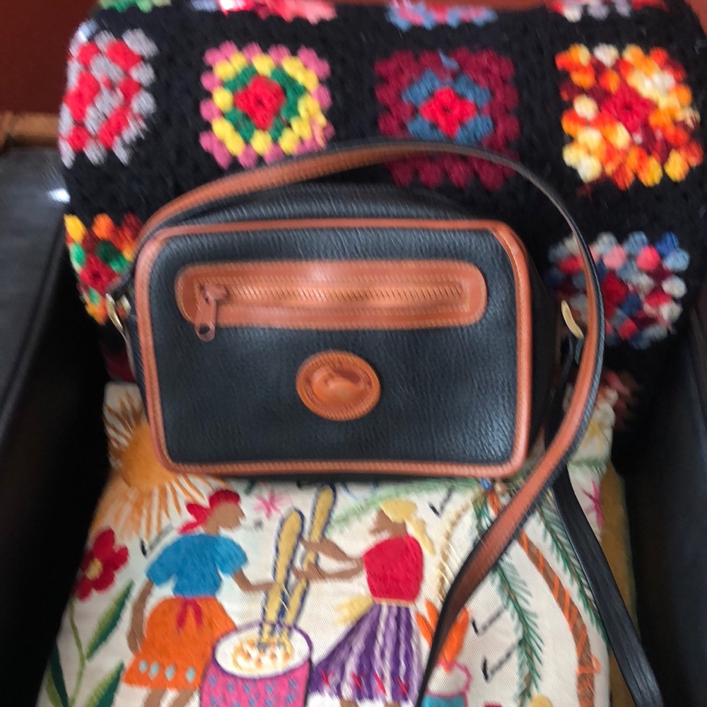 Dooney & Bourke